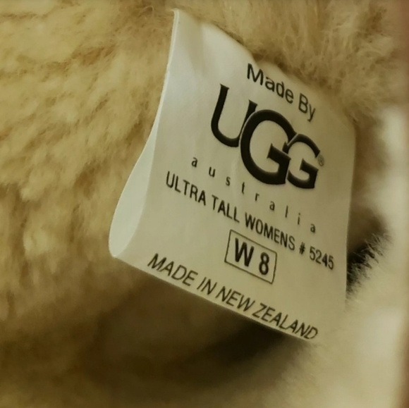 SOLD! UGG Ultra Tall Boots. US 8 - Picture 7 of 8